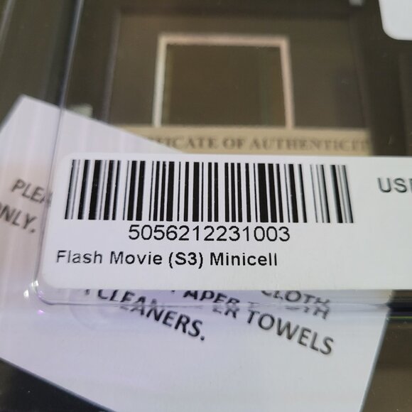 DC Comics – The Flash  7” x 5” MiniCell - Picture 7 of 9